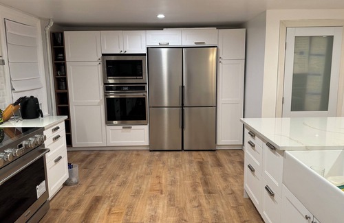 Canaan Casa | Bellhaven- Charming 4-bedroom house in Canaan, CT