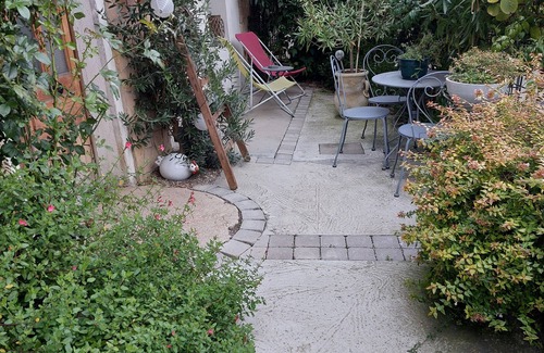 Saint-Romain-de-Jalionas Apartamento | BELLOGIA APARTMENT 3km from the medieval town of Crémieu