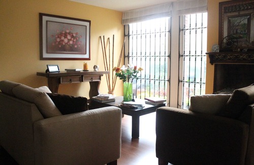 Usaquen Casa | BELMIRA HOUSE CEDRITOS
