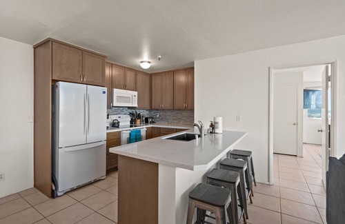 San Diego Condominio | Belmont Patio - Ocean View, Pet Friendly, Patio, & Garage