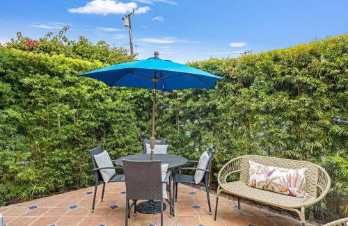 Belmont Shore Casa | Belmont Shore Retreat Rooftop Lounge Putting Green Near 2nd Street Beaches