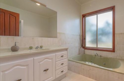 East Wangaratta Cabina | Beltie Park Homestead