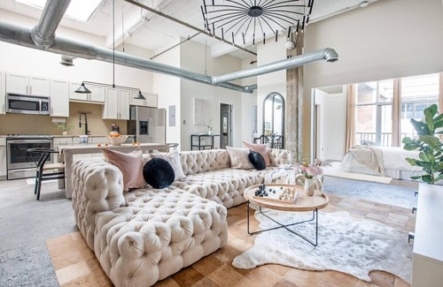 Old Fourth Ward Condominio | Beltline Shrine by Minty Living