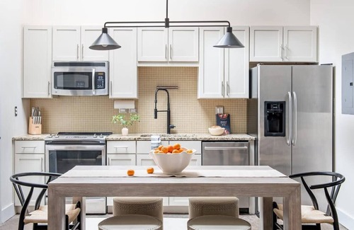 Old Fourth Ward Condominio | Beltline Shrine by Minty Living