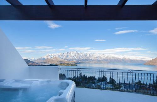 Fernhill Casa | Belvedere Breath Taking Lake & Mountain Views