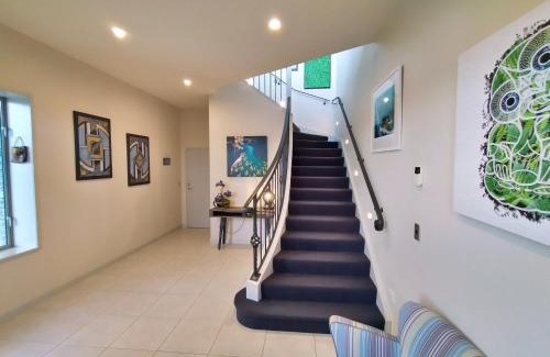 Fernhill Casa | Belvedere Breath Taking Lake & Mountain Views