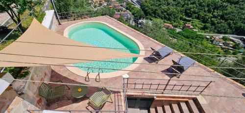 Corticella Apartamento | Belvedere, House With Pool- Recco, Liguria