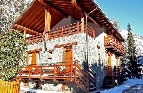Antey-Saint-Andre Apartamento | Belvilla by OYO Chalet Antey Grande Diciotto