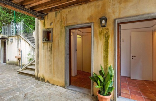 Perugia Apartamento | Belvilla by OYO A recently renovated countryhouse.