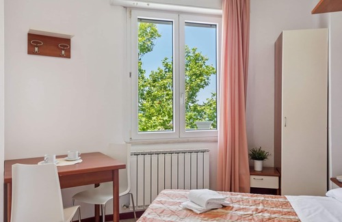 Rivazzurra Apartamento | Residencia a sólo 50 metros de la playa y el mar.