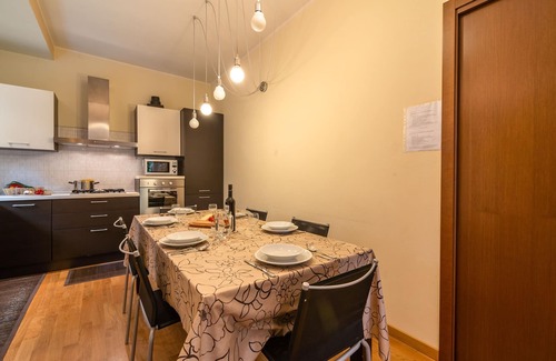 Meina Apartamento | Apartamento Moderno en Meina cerca del lago