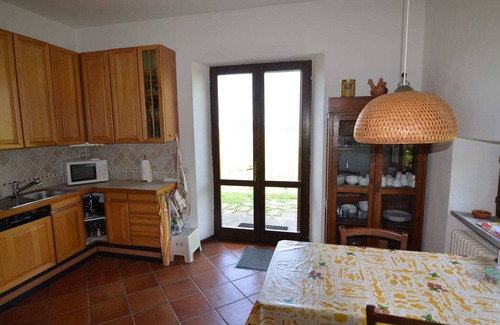 Ziano Piacentino Villa | Preciosa Villa en Ziano Piacentino en medio de viñedos