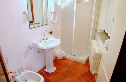 Perugia Apartamento | Acogedor Apartamento con Jardín, Terraza y Piscina