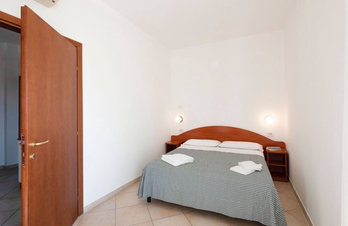 San Giuliano a Mare Apartamento | Residencia cerca del mar con piscina