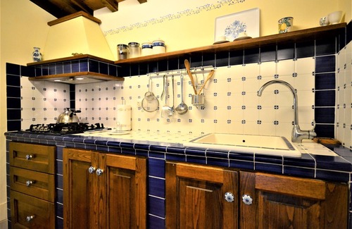 Il Borgo Casa | Apartamentos en Casale Toscano con piscina y vistas a Cortona.