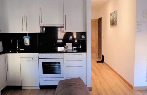 Ourense Apartamento | Belvilla by OYO Villa Trabazos Abellas