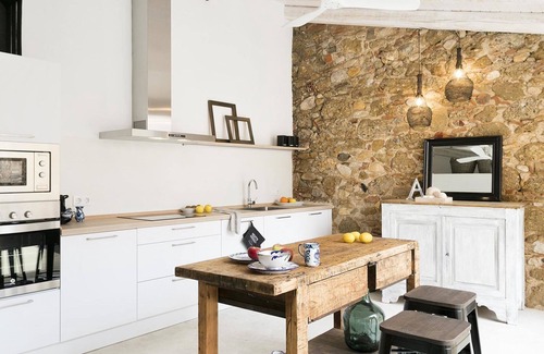 La Tallada d'Emporda Villa | Casa de vacaciones tradicional con piscina