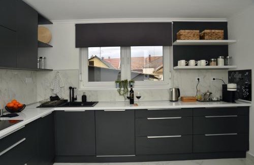 Eger Apartamento | Bence Castle House