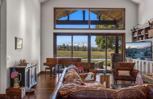 Bend Casa | Bend Luxury Escape!