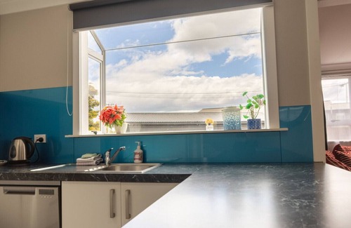 Twizel Casa | Benmore Bach, Central location, Twizel