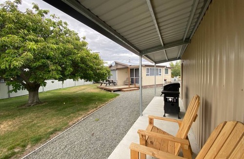 Twizel Casa | Benmore Bach, Central location, Twizel
