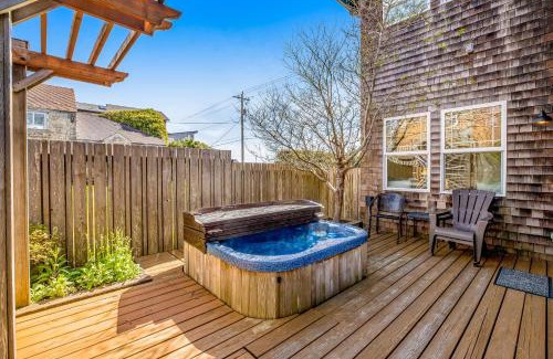 Newport Casa | Bennington House