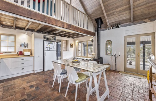 Emu Flat Casa | Benny's Retreat Luxury Bushland Escape