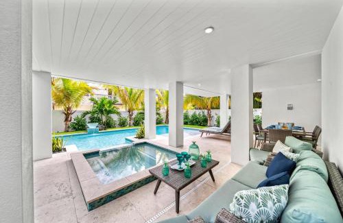 Bradenton Beach Casa | Bennys Bungalow - 2213