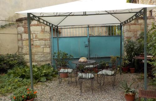 Cella Monte Cama Y Desayuno | Benvenuti Altrove