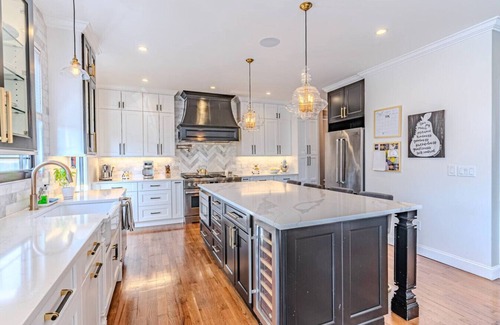 Maywood Casa | Bergen County | NYC Bus | Malls