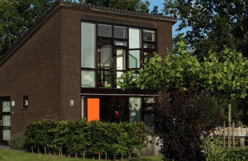 Schoorl Casa | Bergen Holiday Home