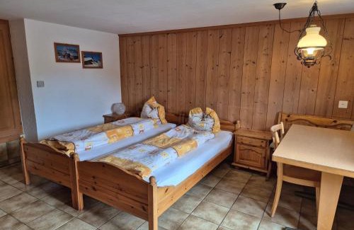 Sankt Antonien Casa | Berggasthaus Gemsli