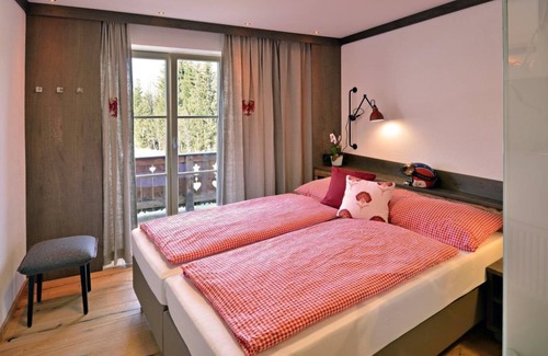 Sankt Johann in Tirol Hotel | Berghotel Pointenhof