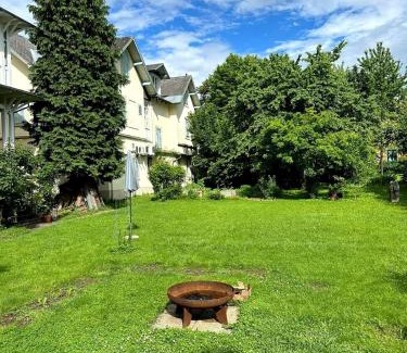 Poertschach am Woerthersee Apartamento | Bergkristall Apartment