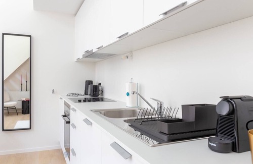 Saint-Josse-ten-Noode Apartamento | Beriot I - Una Habitación Piso, Capacidad 2