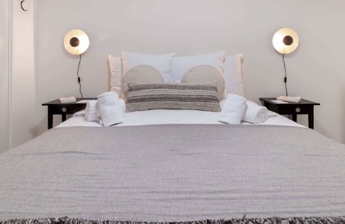 Saint-Josse-ten-Noode Apartamento | Beriot I - Una Habitación Piso, Capacidad 2
