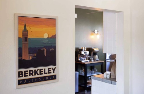 Fairview Park Casa | Berkeley's BEST Home & Neighborhood Walk to UC