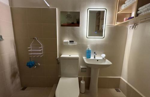 Binan City Apartamento | Berkeley Suites, Silang Cavite