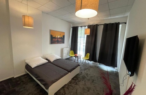 Oberschoneweide Apartamento | Berlinhome Apartment Köpenick