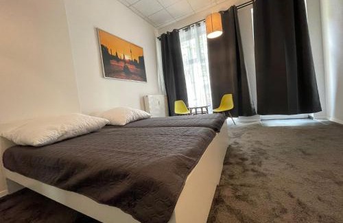 Oberschoneweide Apartamento | Berlinhome Apartment Köpenick