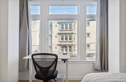 La Lengua Apartamento | Bernal Heights 1Bed, 2Bath Apt