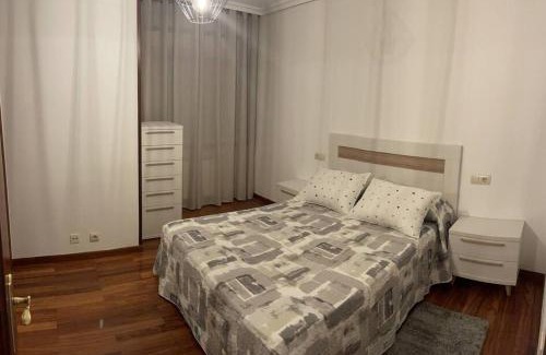 Ames Apartamento | Bertamirans a 5 min Santiago y 10 min la playa