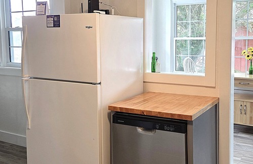 Ocracoke Casa | Bertha's Cottage: Rec Room l Fenced Yard l Pet Friendly