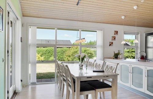 Hou Casa | "Bertram" - 1.9km from the sea by Interhome