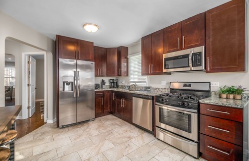 Forestview Casa | Berwyn FHS Rental