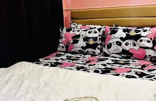 Moonwalk Condominio | beside McDonalds walking distance convenience store
