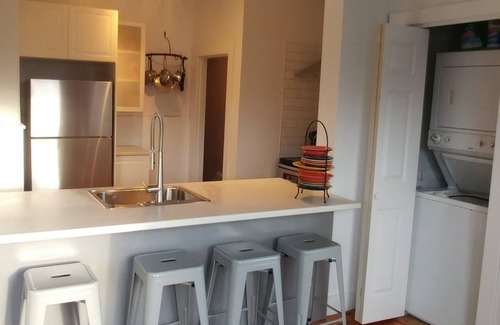 Shelburne Apartamento | Al lado de The Tulip Tree - 3Bd Historic Home ubicado en Waterfront District