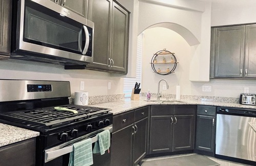 Enterprise Casa | Best 3-Story Home in Vegas - 9mins to Everything!