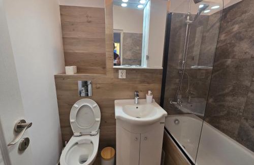 Hunedoara Apartamento | Best Apartament Central 2
