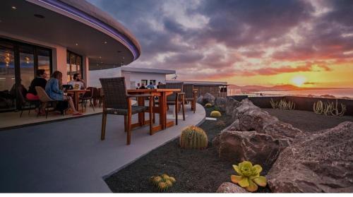 Urbanizacion Famara Casa | best beach house in Lanzarote